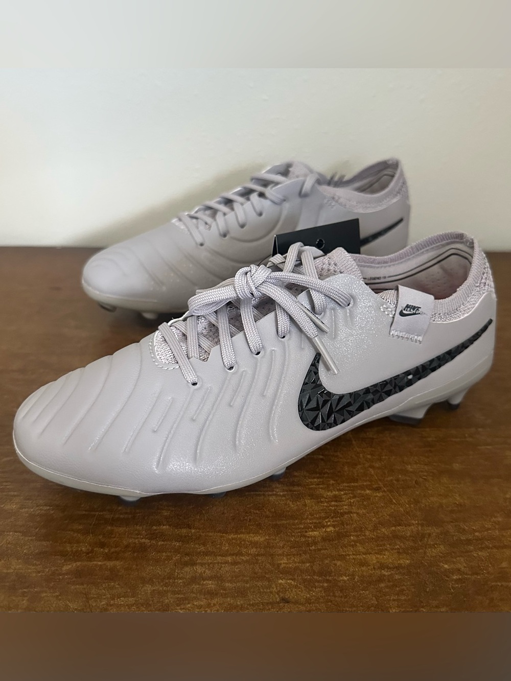 Nike Tiempo Legend 10 Elite FG Soccer Cleats Atmosphere Grey HF4371-001 Men’s 6